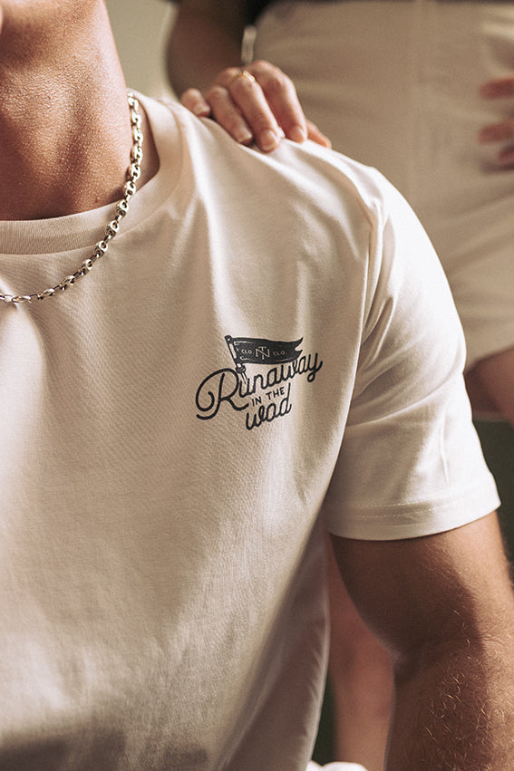 Runaway In The Wod - T-Shirt - Vintage White — View 2