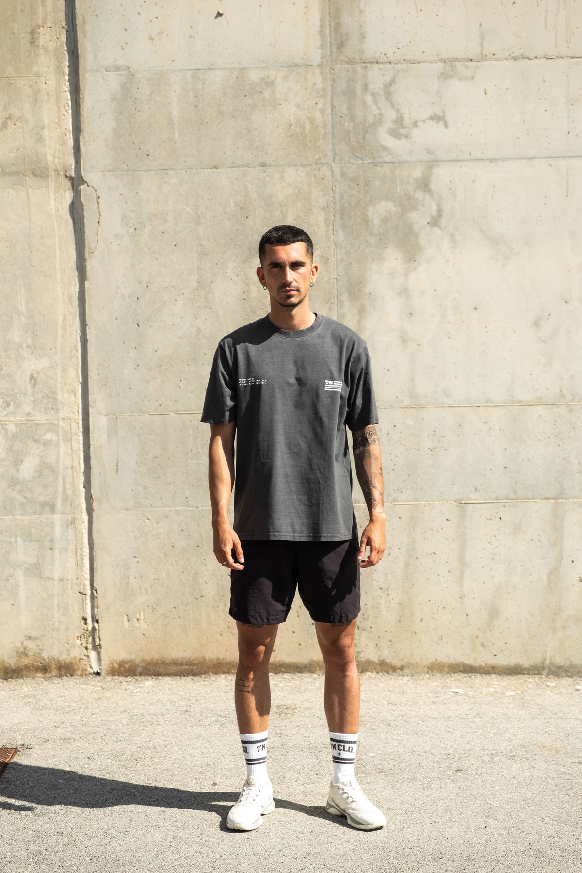 TN Spray Flag - Oversize T-Shirt - Washed Dark Grey — View 5
