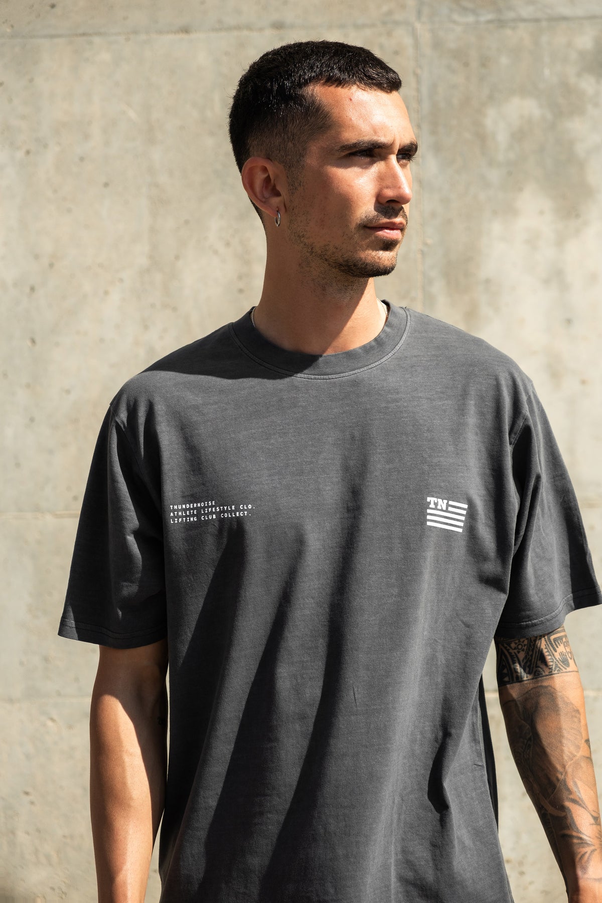 TN Spray Flag - Oversize T-Shirt - Washed Dark Grey — View 3
