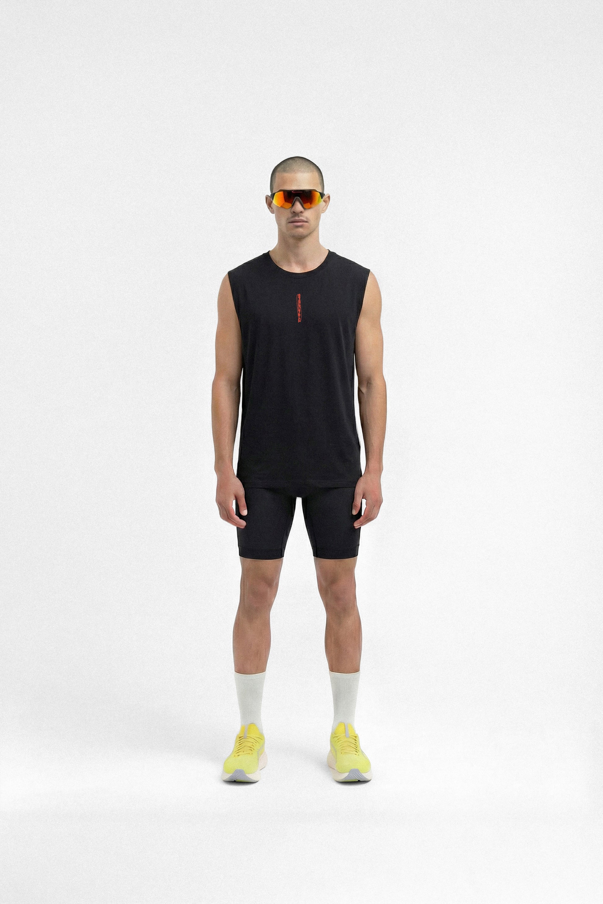 Vapor Pace Runner Tank Top - Black