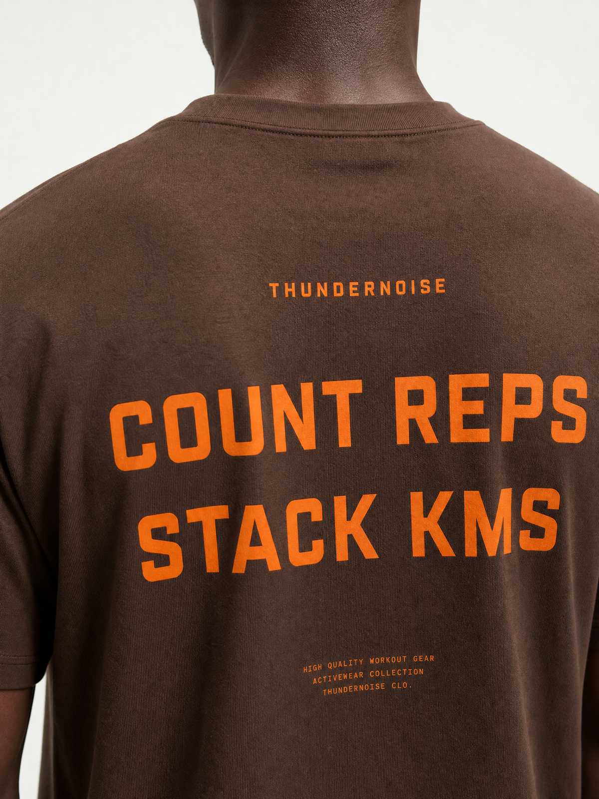 Count Reps Regular T-shirt Dark Brown - Detail Back — View 7
