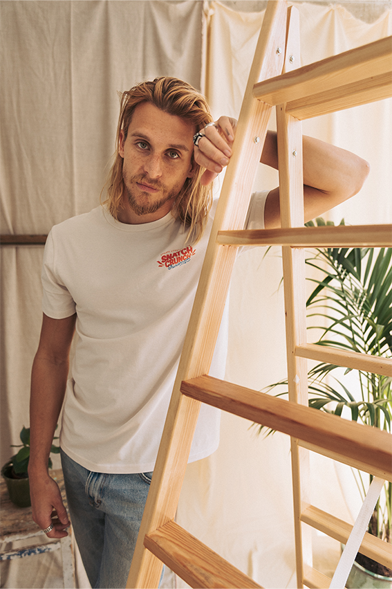 Snatch Crunch T-shirt — View 7
