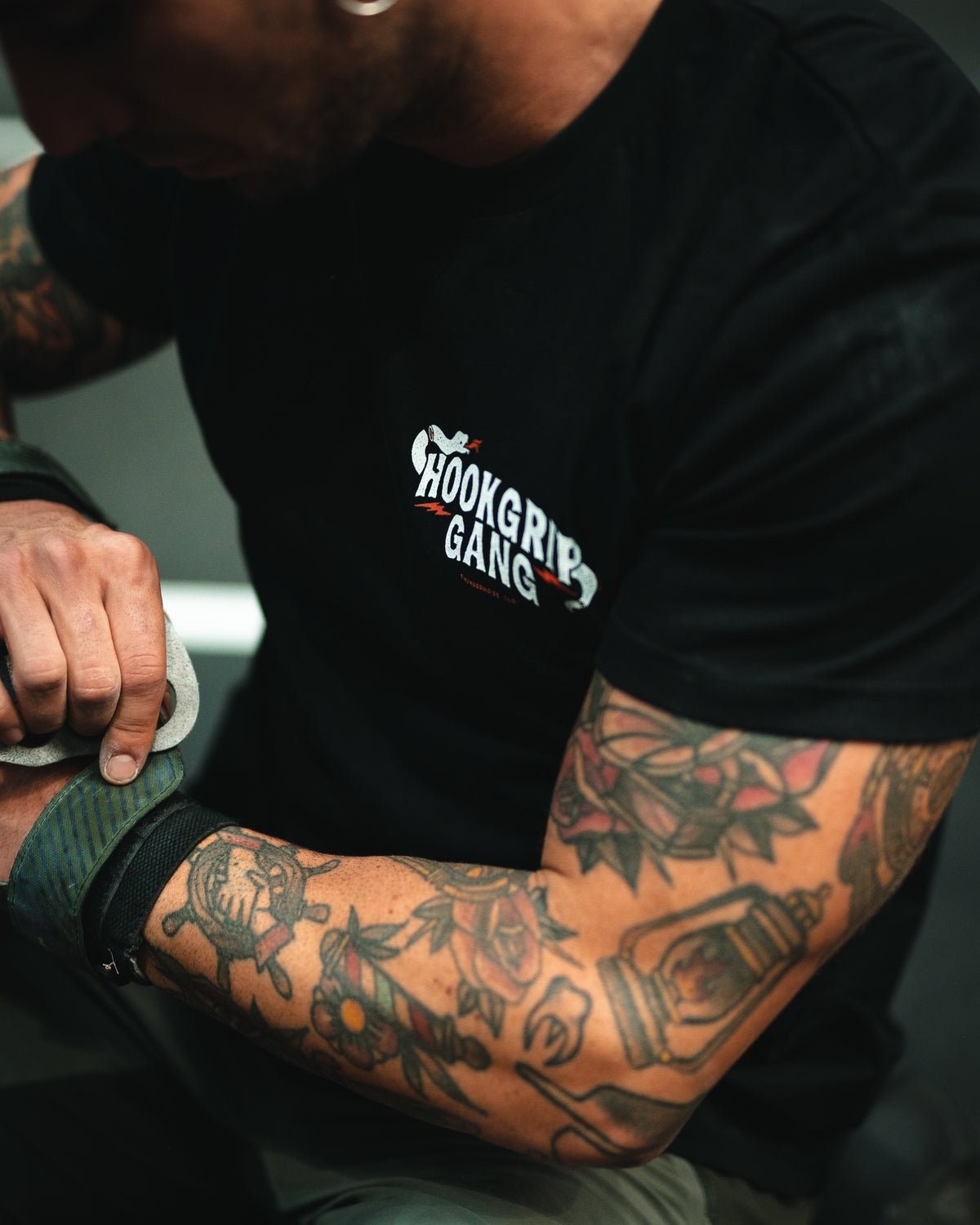 Hookgrip Gang - T-Shirt - Black — View 6
