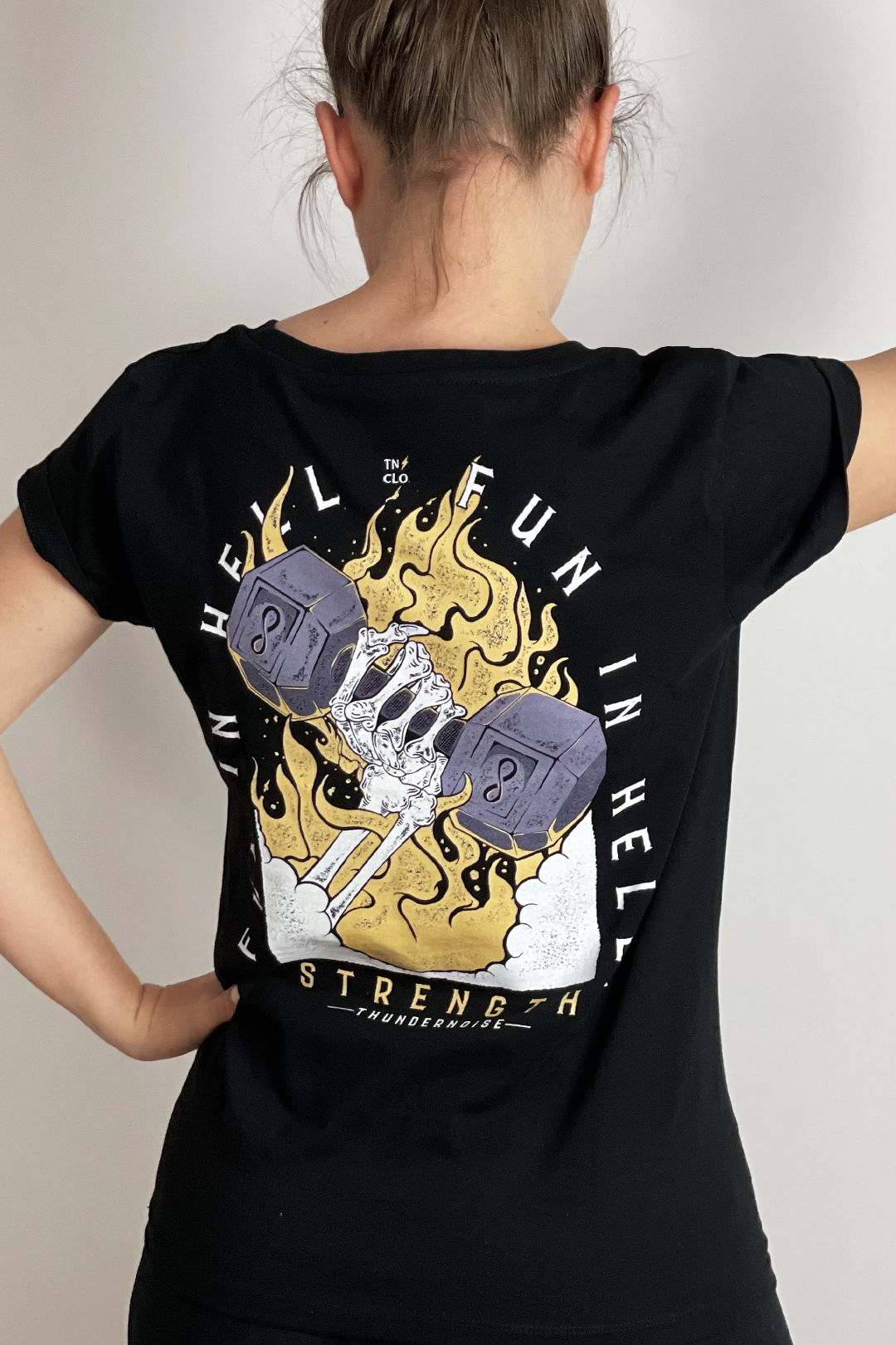 Fun in Hell (mujer)
